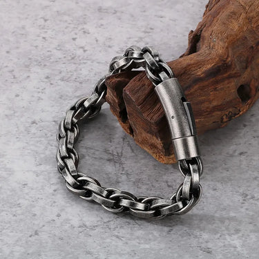 Pulseira Aludra · Pulseira de corrente preta cozida