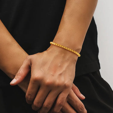 Pulseira Tanke Gold · Pulseira de corrente banhada a ouro de 18 quilates