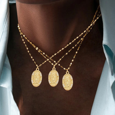 Virelia Necklace · Chain necklace with Virgin Mary charm