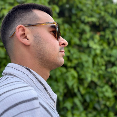 Torimbia · gafas de sol redondas de color naranja cristal con lentes marrones - Barlovento de Biar