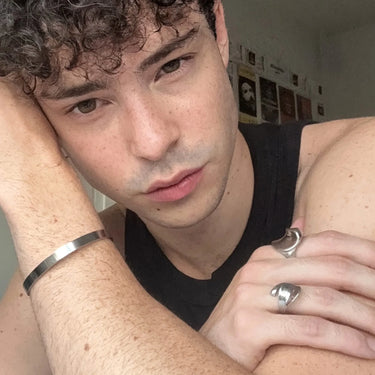 Orb Ring · Open Cross Ring in Stainless Steel