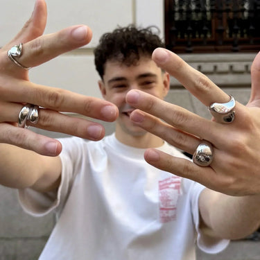 Ronde Ring · Double-layered open ring made of stainless steel