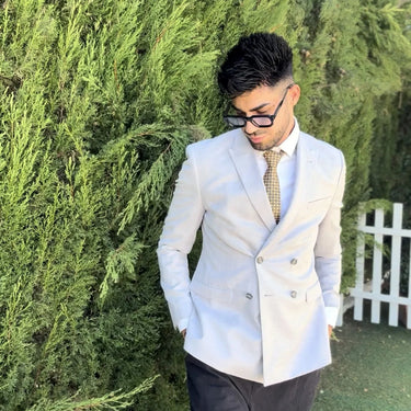 Catania · corbata amarilla y azul