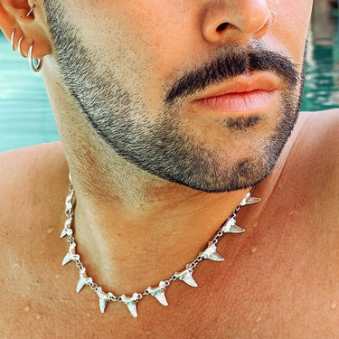 Aquila Necklace · Shark Tooth Alloy Necklace