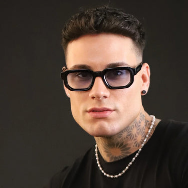 Galara Necklace · Chain necklace with silver-colored pearl shapes