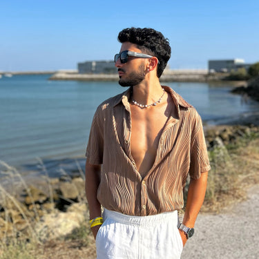 Ondarreta · Black square sunglasses with UV400 protection and metal trim