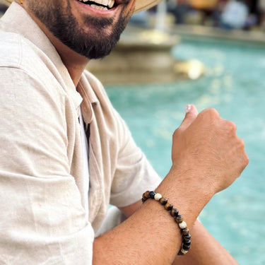 Pulseira Cassio · Pulseira de contas em aço inoxidável e cobre