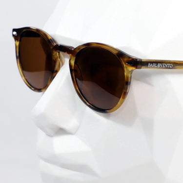 Torimbia · gafas de sol redondas de color naranja cristal con lentes marrones - Barlovento de Biar