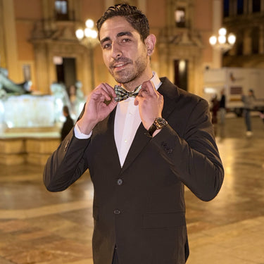 Albuquerque · juego de pajaritas con estampado paisley azul y dorado