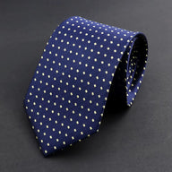 Bellagio · corbata azul marino 100% seda estilo italiano con cuadrados color crema