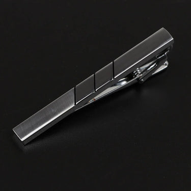 Halcón · pasador de corbata metal cepillado - Barlovento de Biar