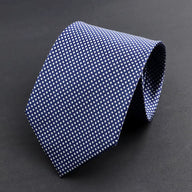 Ravello · Corbata azul marino 100% seda estilo italiano con microestampado geométrico
