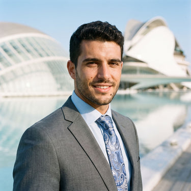 Bayonne · corbata con estampado paisley azul