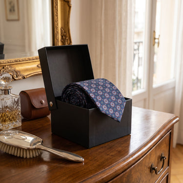 Bellano · corbata estilo italiano azul