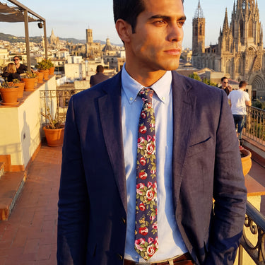 Cabaña de rosas · ESTRECHA · corbata florales