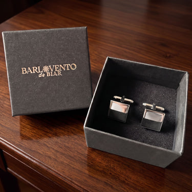 Carina · silver-colored square cufflinks