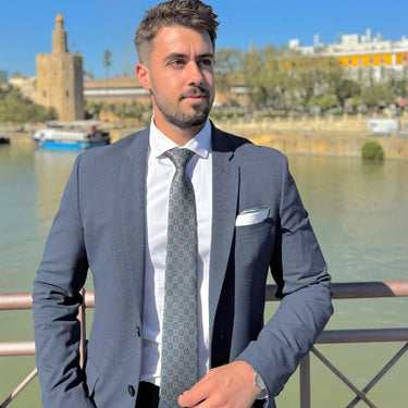 Varenna · corbata estilo italiano verde