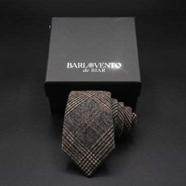 Scotland · brown wool tie 