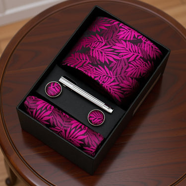 Helecho rosado · conjunto de corbata floral magenta con pañuelo, gemelos y pasador