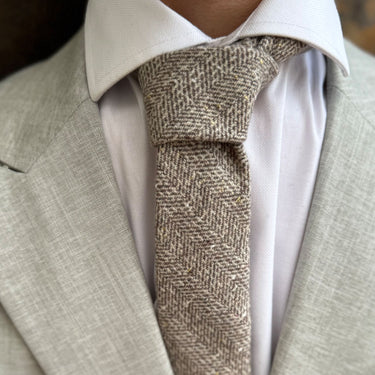 Laponia · corbata de lana beige y dorado - Barlovento de Biar
