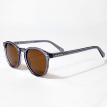 Peñarronda · óculos de sol pretos com lentes polarizadas verdes