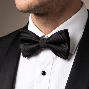 Manhattan · conjunto de pajarita negro