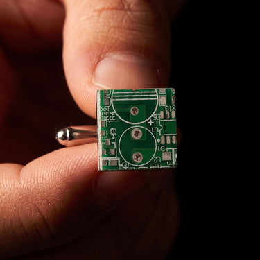 Microchips · computer twins