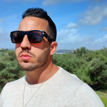 Mónsul · gafas de sol negras retro premium con lentes marrones - Barlovento de Biar