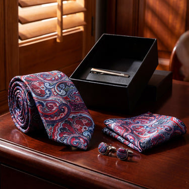Narbonne · conjunto de corbata con estampado paisley azul y morado con pañuelo, gemelos y pasador