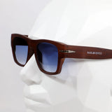 Pechón · gafas de sol cuadradas con vetas de madera y lentes azules - Barlovento de Biar