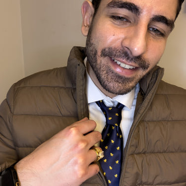 Pollitos · corbata de diseño azul con pollos amarillos