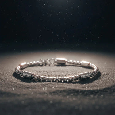 Elara Bracelet · Chain bracelet with geometric links