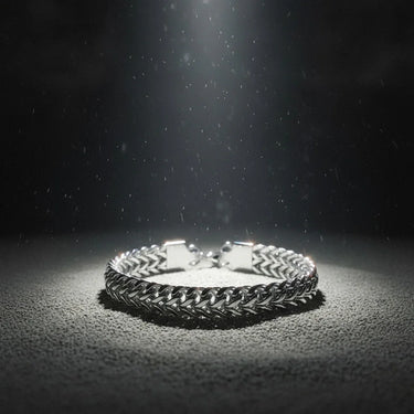 Menka Bracelet · Double braided bracelet