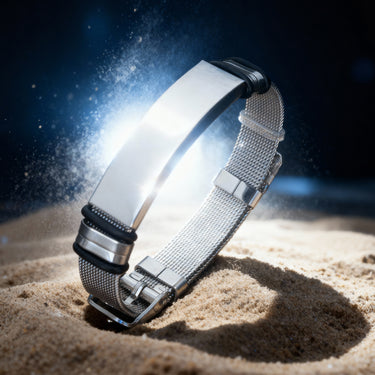 Pulsera Orión · Brazalete ajustable de acero de titanio con correa de reloj