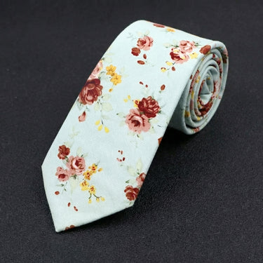 Ranúnculos · ESTRECHA · corbata floral azul pálido