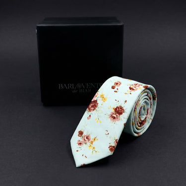 Ranúnculos · ESTRECHA · corbata floral azul pálido