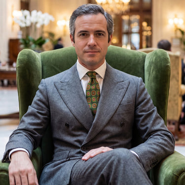 Ravena · corbata estampada verde con medallones ornamentales