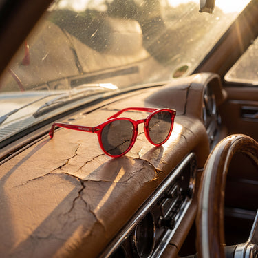 Saladeta · gafas de sol redondas de cristal rojo