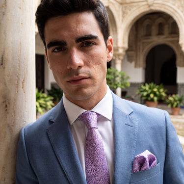 Salerno · conjunto de corbata rosa con pañuelo, gemelos y pasador