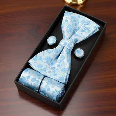 Santa Bárbara · conjunto de pajarita con flores azules