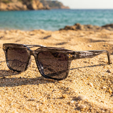 Saona · gafas de sol de color gris cristal con lentes grises