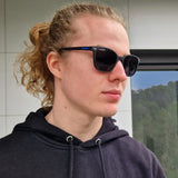 Sardinera · gafas de sol negras con detalles azules - Barlovento de Biar