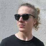 Sardinera · gafas de sol negras con detalles azules - Barlovento de Biar