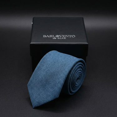 Sonora · corbata azul suave