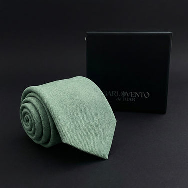 Tonopah · corbata verde claro suave