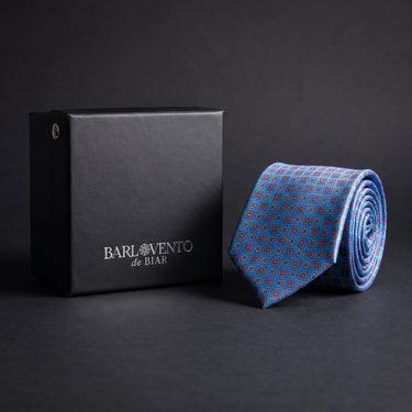 Turim · Gravata azul estilo italiano