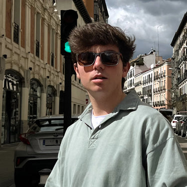 Trabucador · gafas de sol de carey con patillas de color dorado - Barlovento de Biar