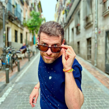 Trabucador · gafas de sol de carey con patillas de color dorado - Barlovento de Biar