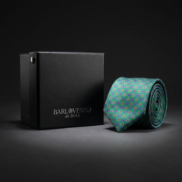Trieste · corbata estilo italiano verde con rombos azules